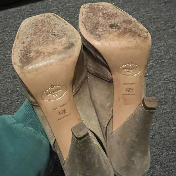 Prada Suede Sling Back Heels, size 40.5 - Picture 8 of 10